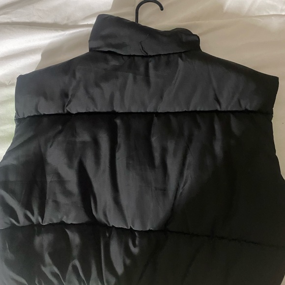 Reversible vest - Picture 2 of 5